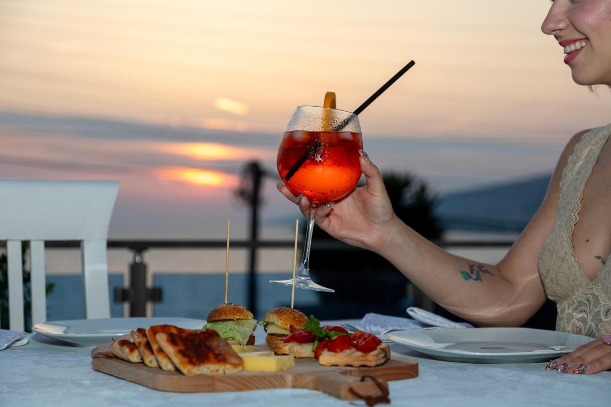 Hotel Agel Saranda